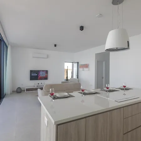אתר נופש Aqua 4 Bedrooms