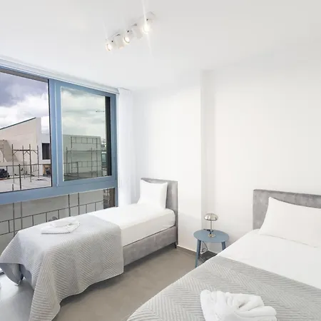 Aqua 4 Bedrooms