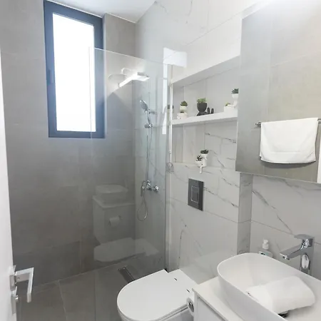 Resort Aqua 4 Bedrooms