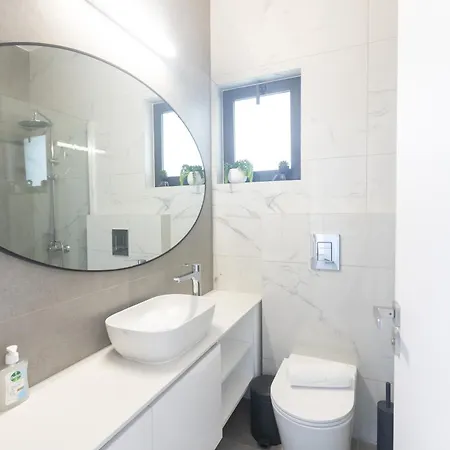 Aqua 4 Bedrooms Resort